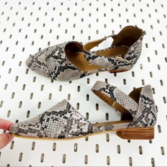 Boutique by CORKY’S Zenobia Taupe Metallic Snake Embossed D'Orsay Flats - size 6 - Picture 4 of 9